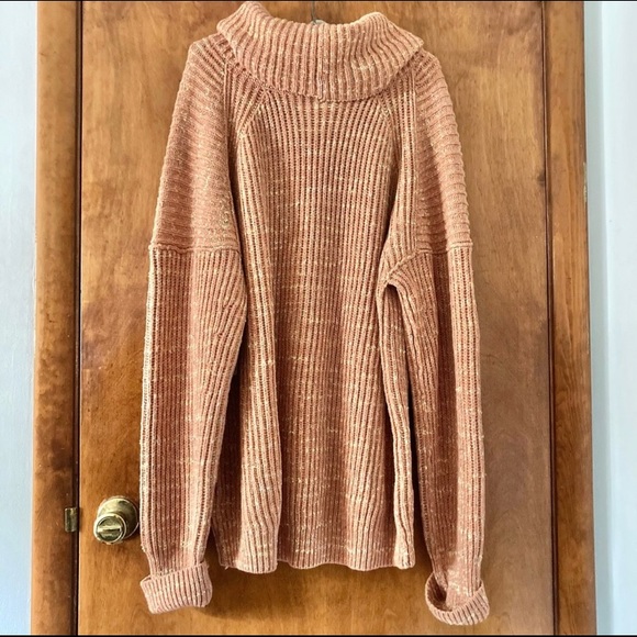 Free People Leo Cowl Neck Sweater Petal Combo NWOT - Picture 9 of 13